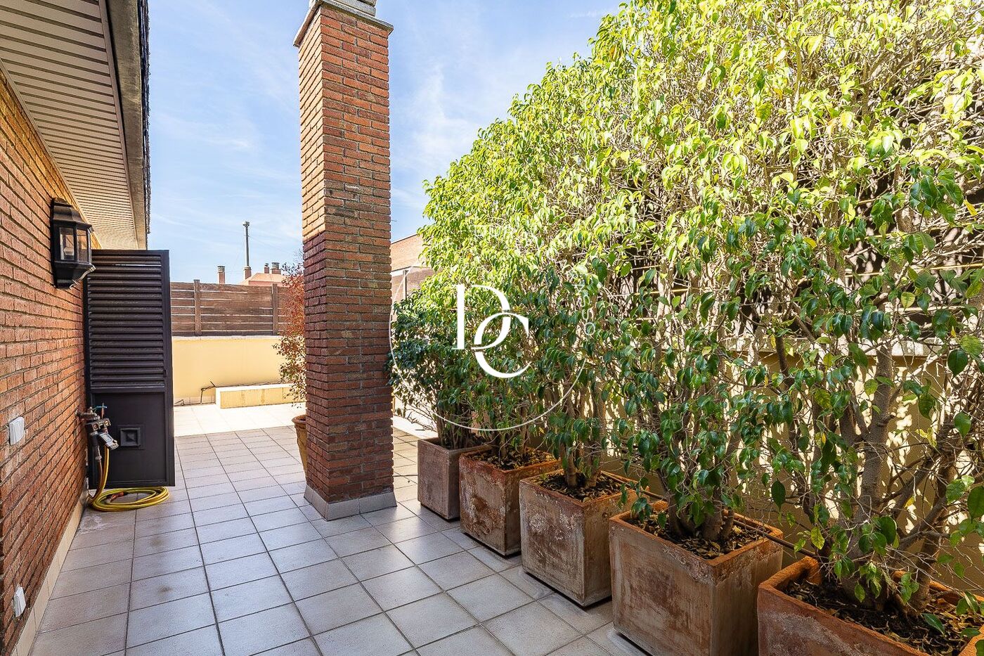 Exclusivo ático con terraza privada en Tres Torres
