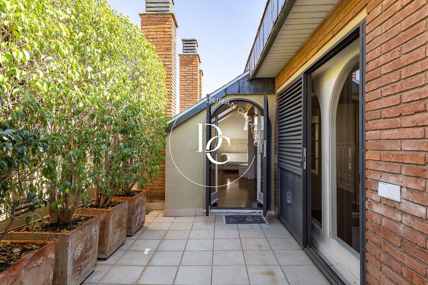 Exclusivo ático con terraza privada en Tres Torres