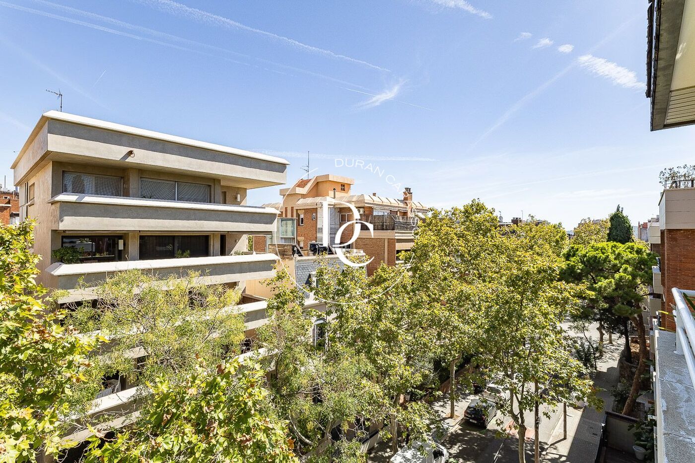 Exclusivo ático con terraza privada en Tres Torres