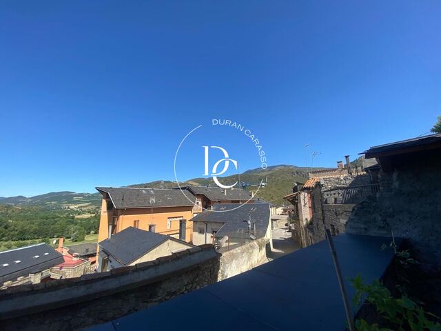  A  MAGNIFICENT FLAT IN BELLVER DE CERDANYA 