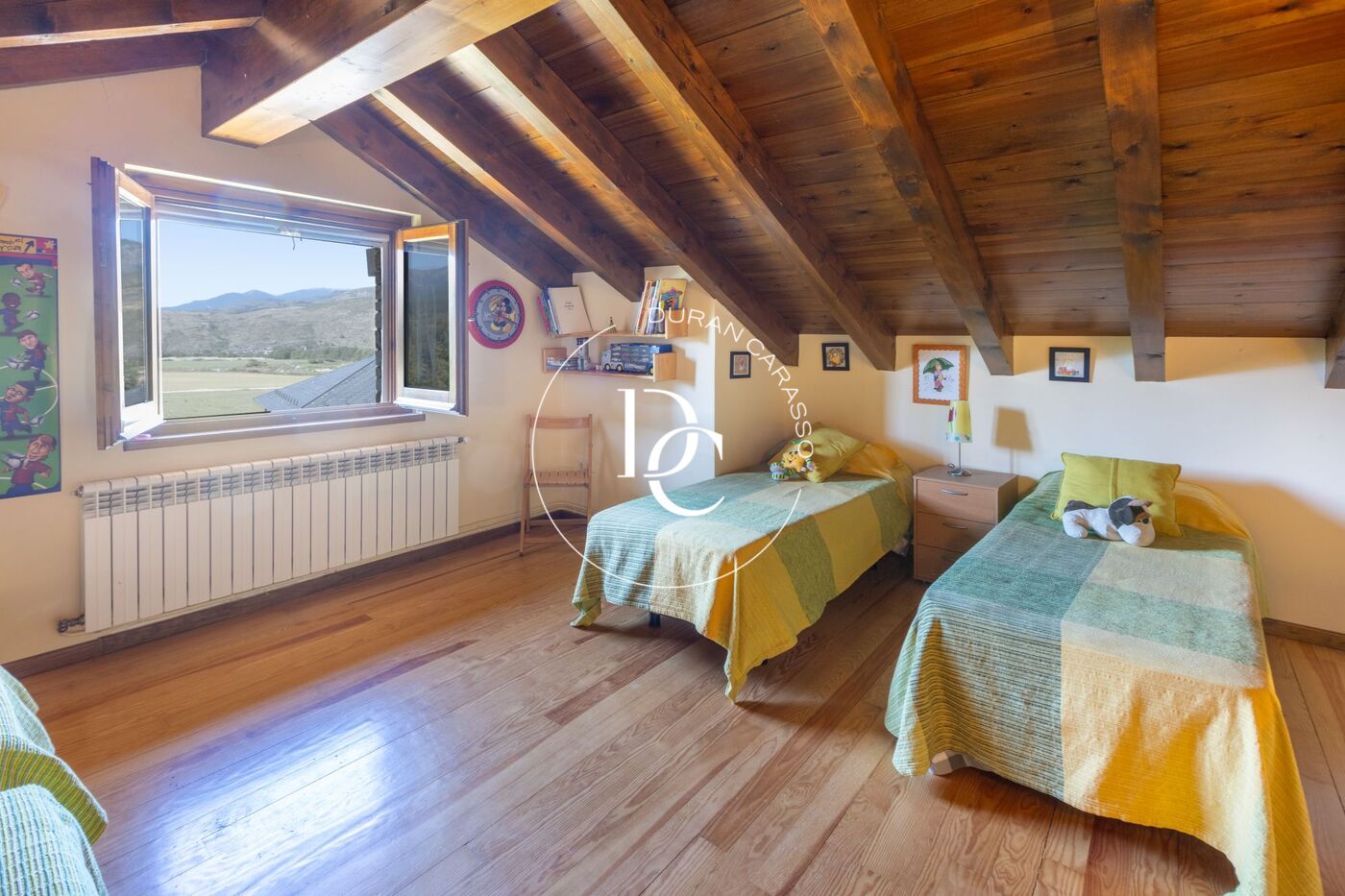 Preciosa casa amb jardí privat en venda a Prats i Sansor
