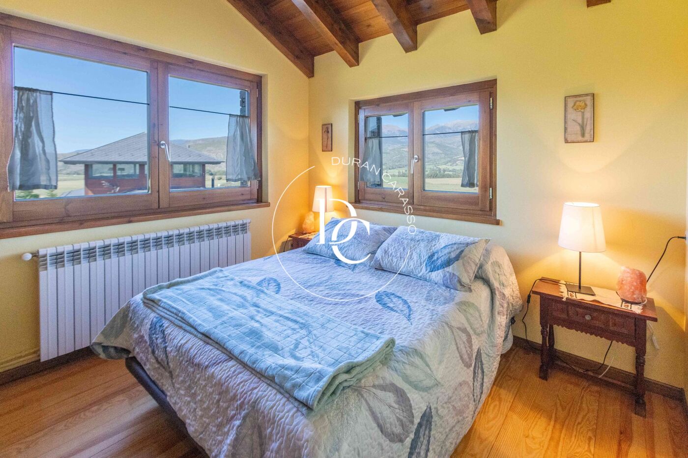 Preciosa casa amb jardí privat en venda a Prats i Sansor