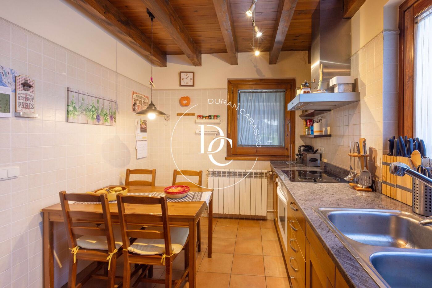 Preciosa casa amb jardí privat en venda a Prats i Sansor