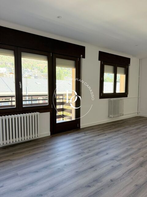 75 sqm flat with terrace for rent in Andorra la Vella