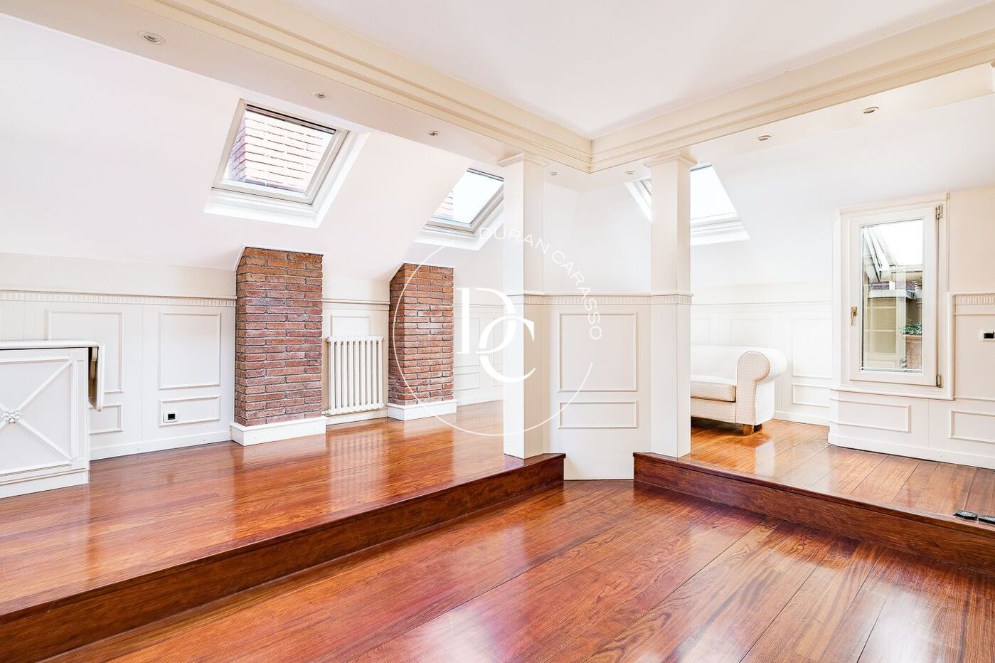 Exclusivo ático con terraza privada en Tres Torres