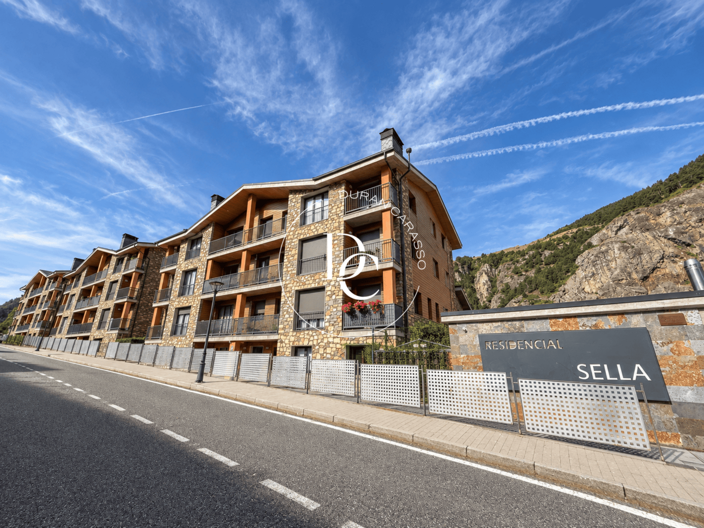 Bright apartment with balcony and views on the Prats road, Canillo