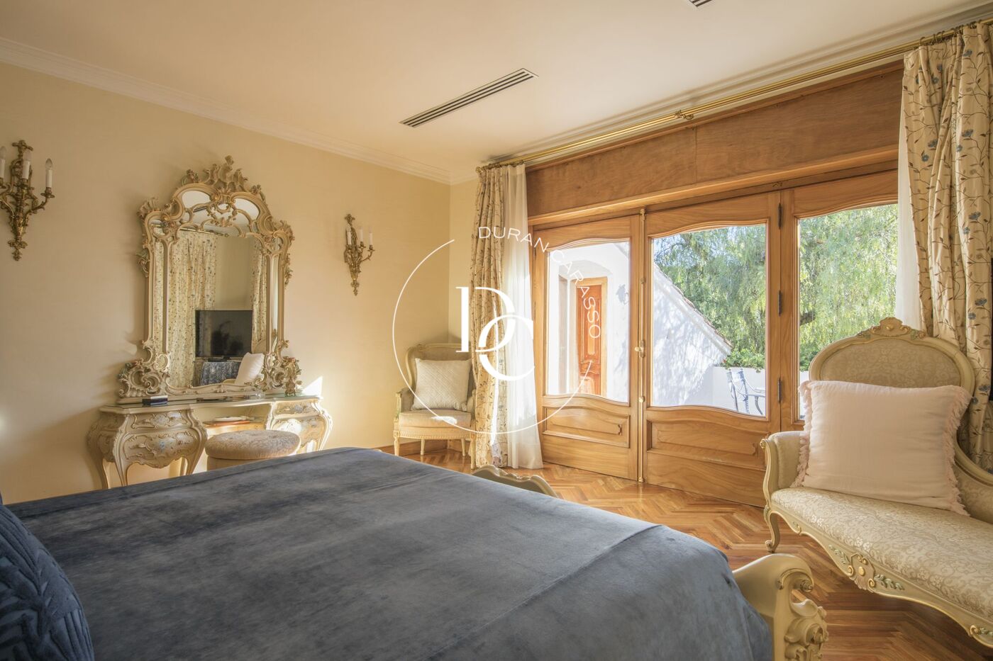 Villa with garden and pool in Terramar, Sitges