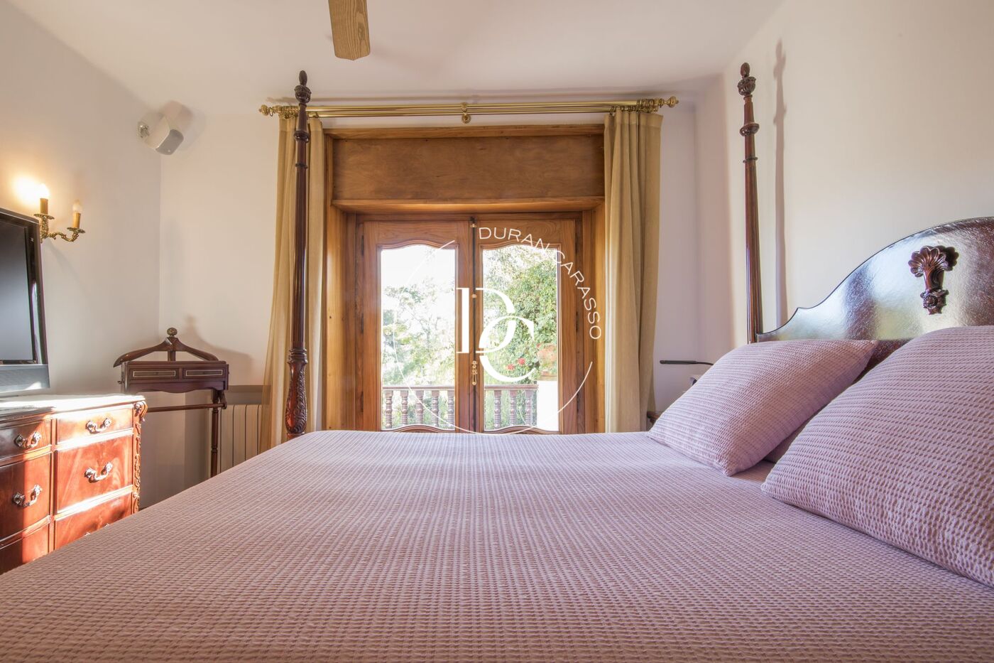 Villa with garden and pool in Terramar, Sitges