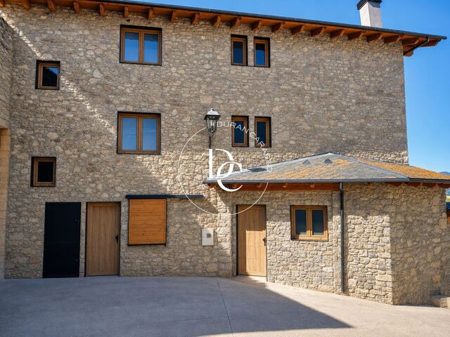 PRECIÓS APARTAMENT  A BELLVER DE CERDANYA