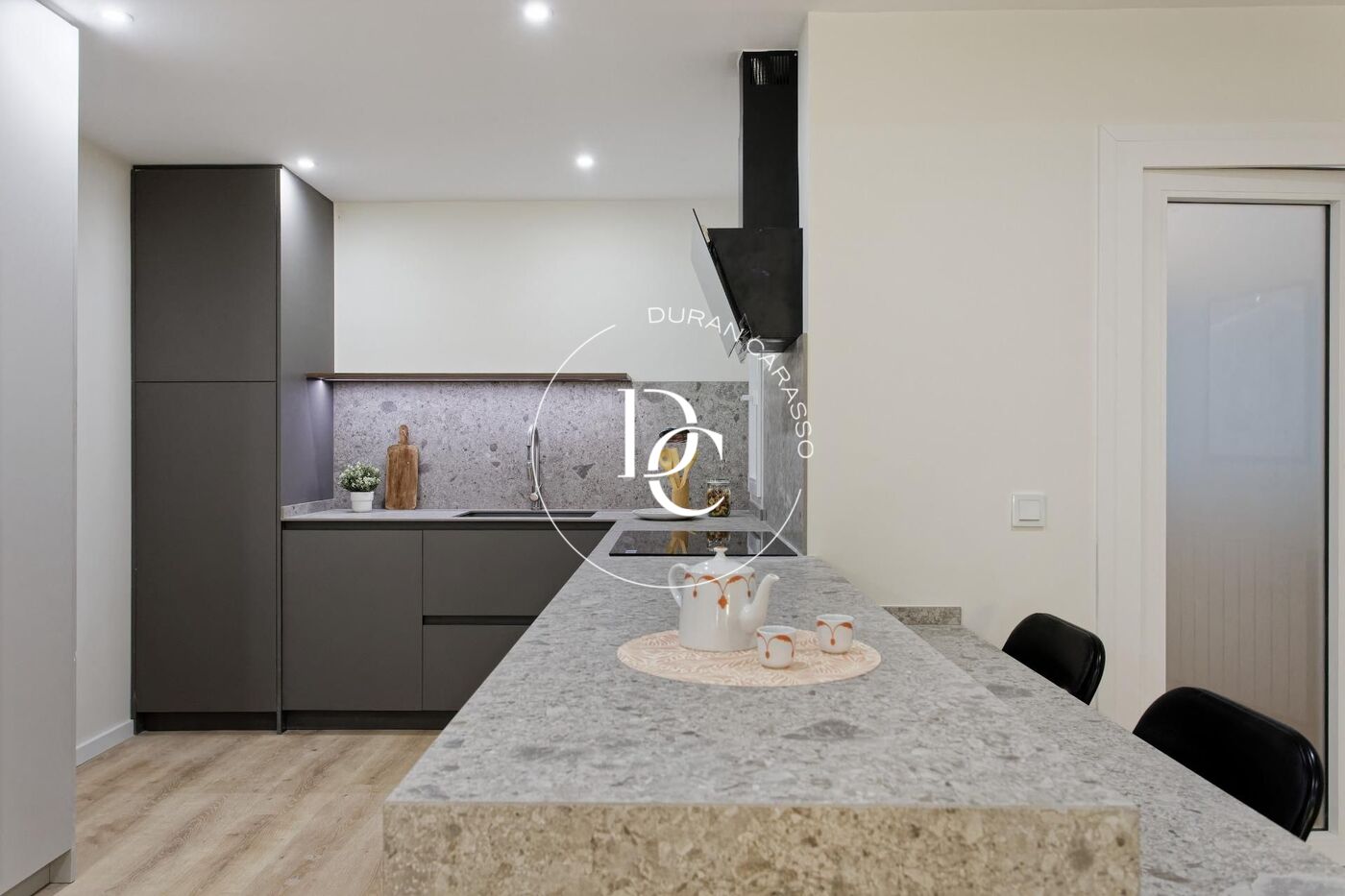 Piso en venta en calle Bruc