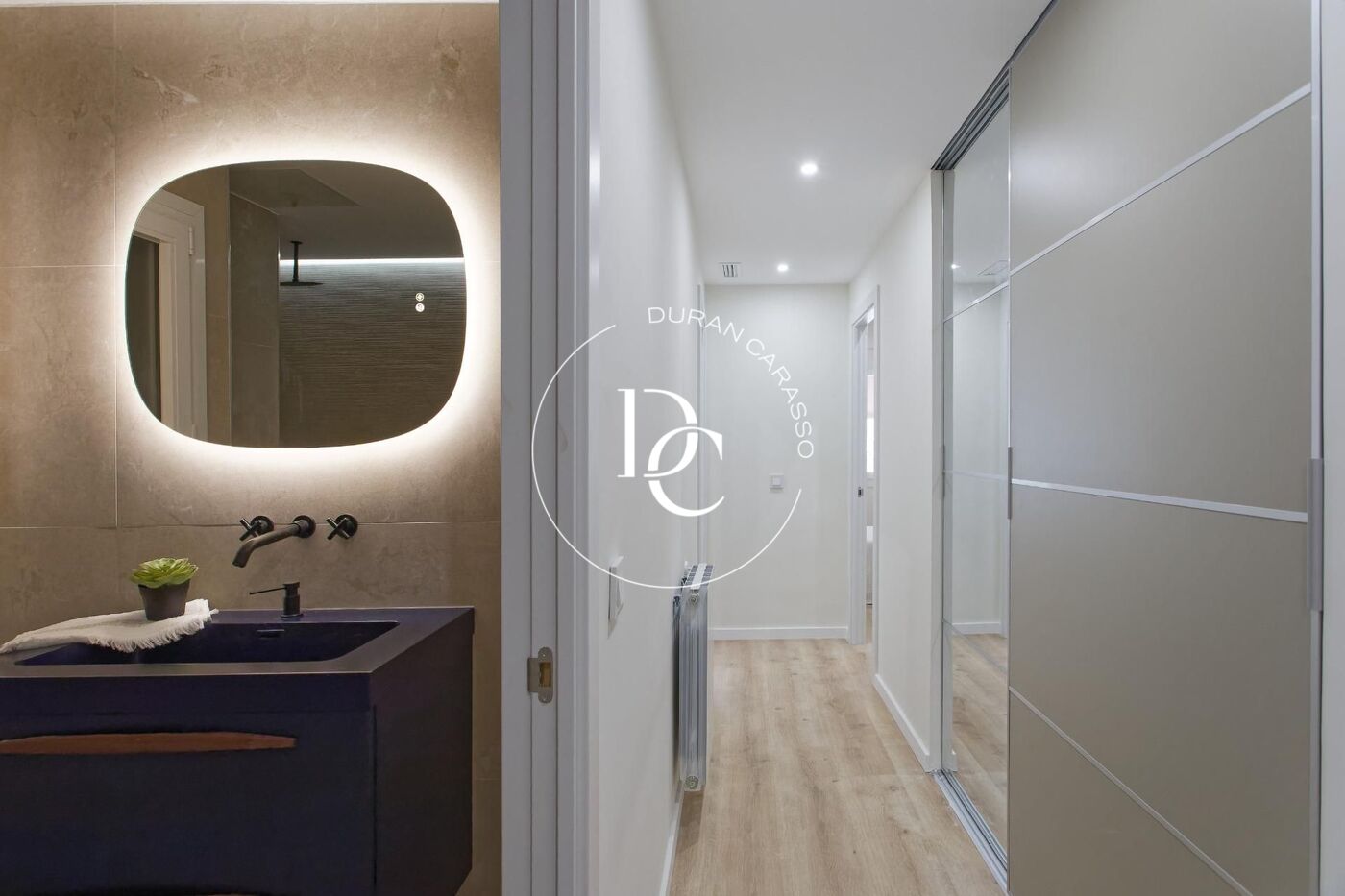 Piso en venta en calle Bruc