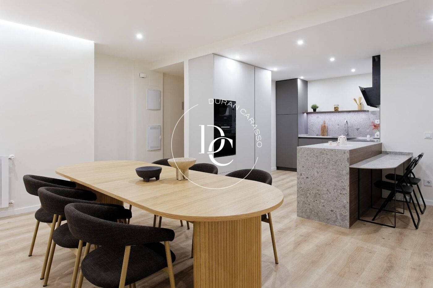 Piso en venta en calle Bruc