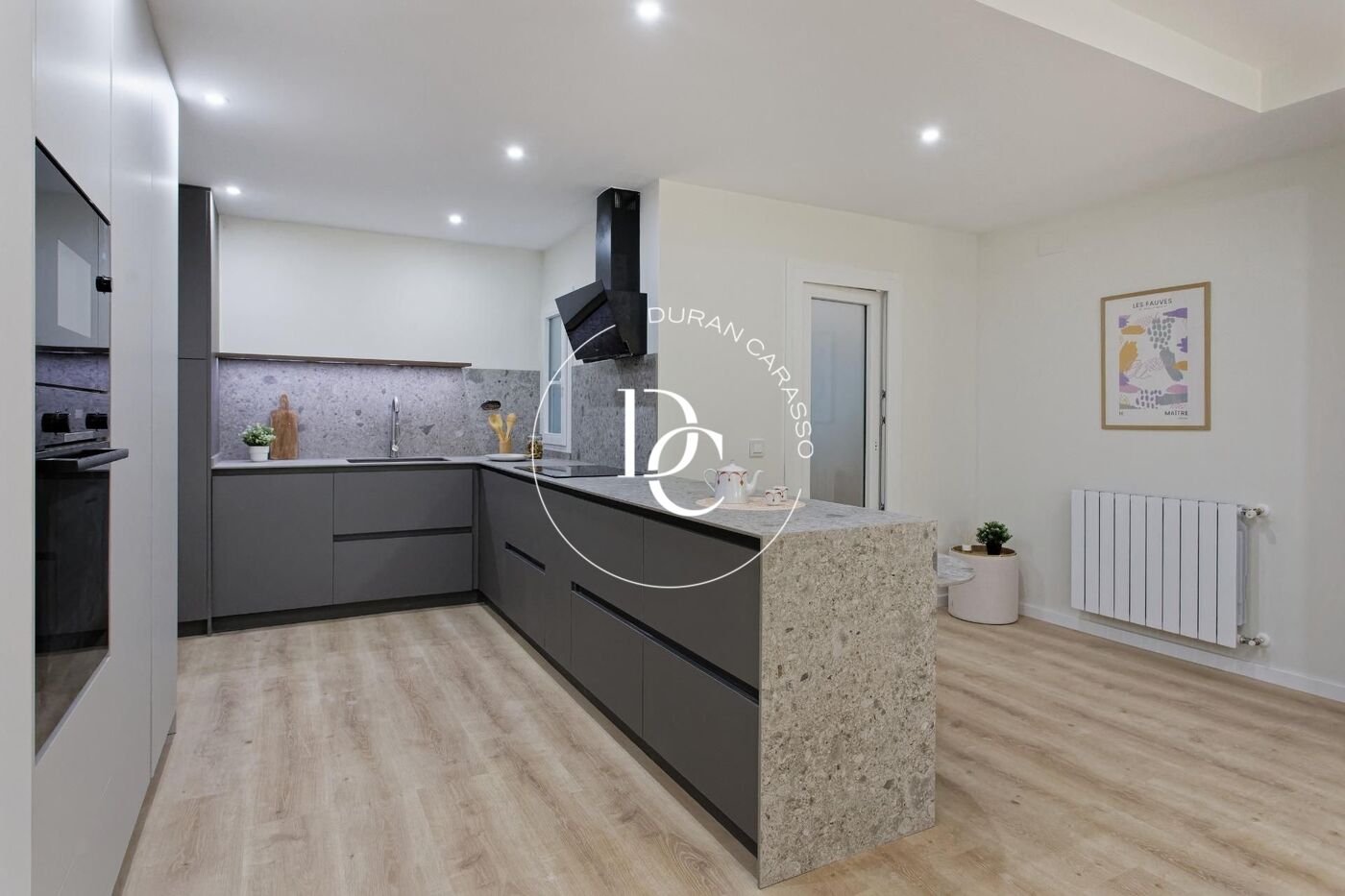 Piso en venta en calle Bruc