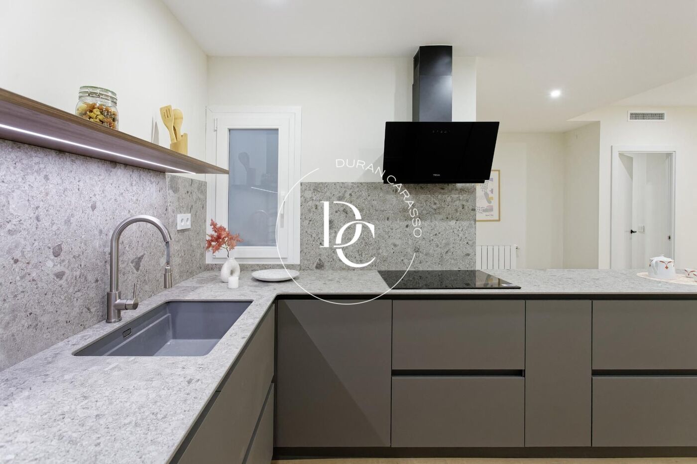 Piso en venta en calle Bruc