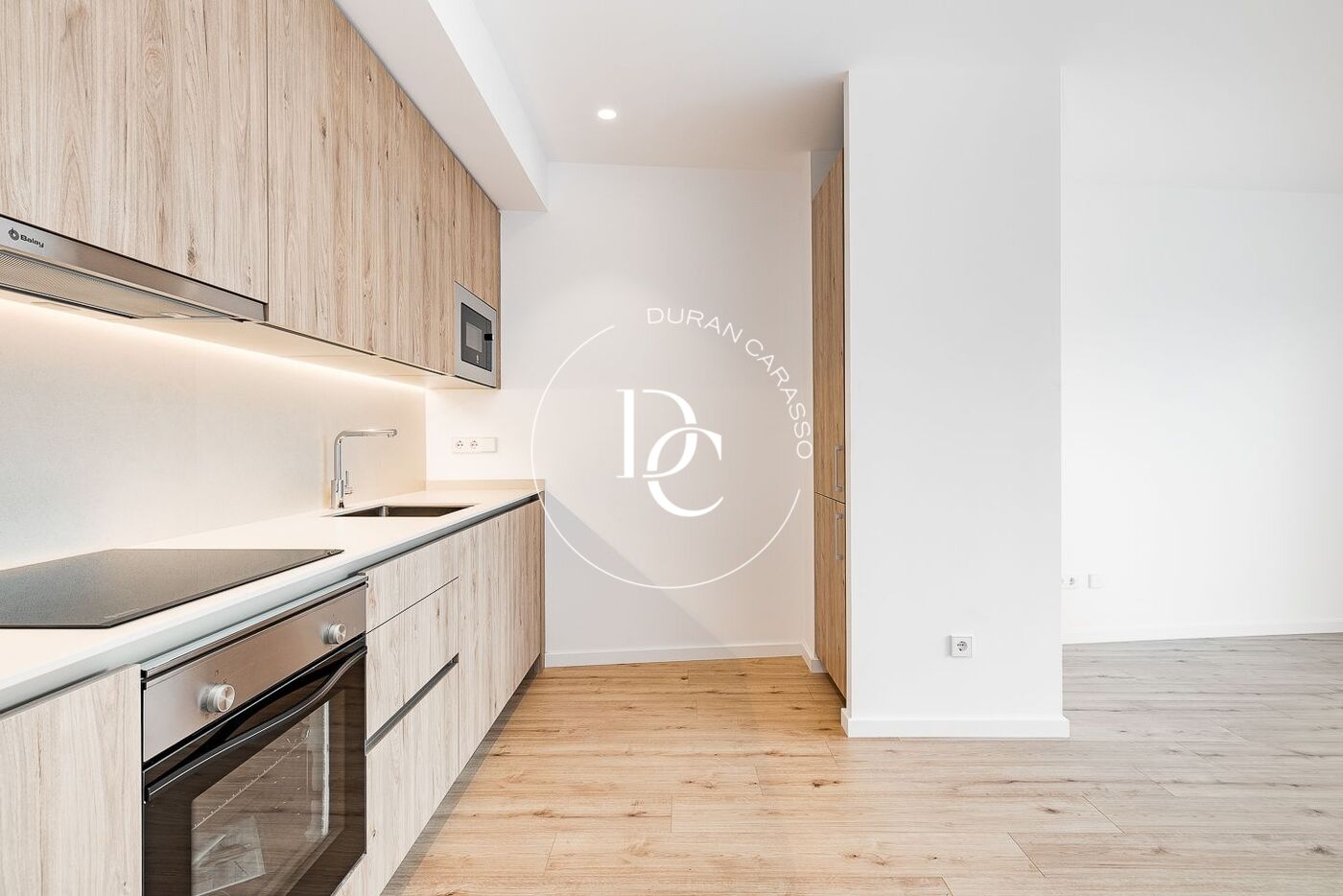 Fantástico piso en venta con espectaculares vistas de la Sagrada Familia