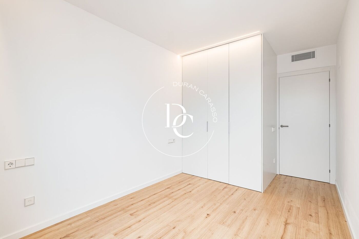 Fantástico piso en venta con espectaculares vistas de la Sagrada Familia
