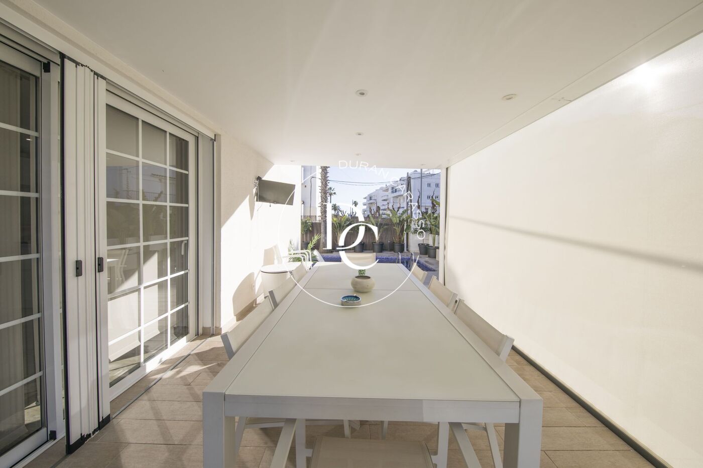 Casa amb piscina privada en lloguer de llarga durada a El Vinyet, Sitges