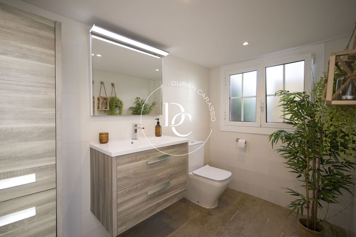 Casa amb piscina privada en lloguer de llarga durada a El Vinyet, Sitges