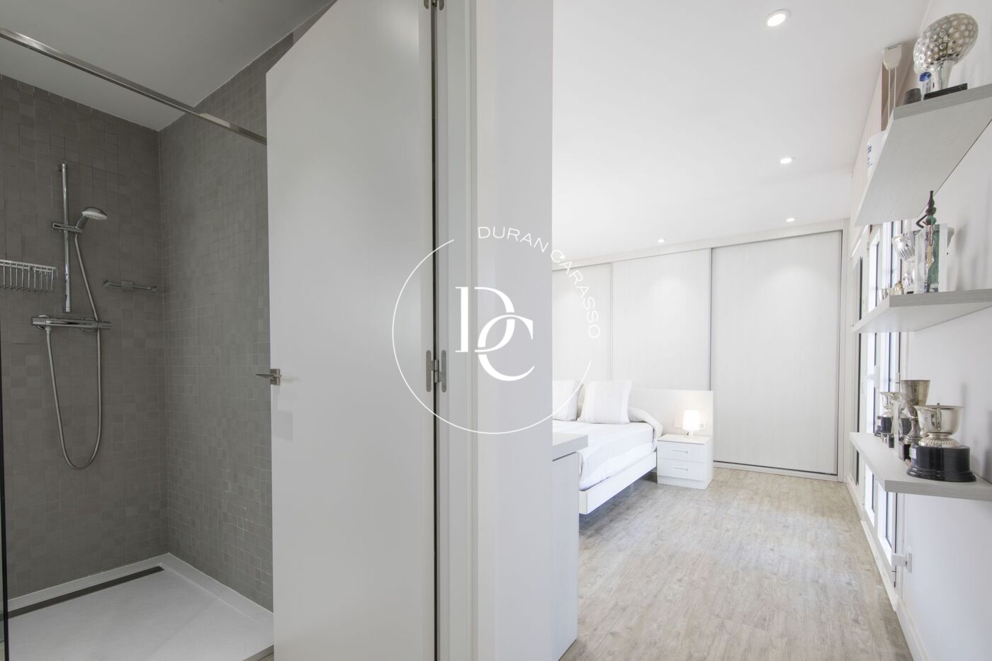 Casa amb piscina privada en lloguer de llarga durada a El Vinyet, Sitges