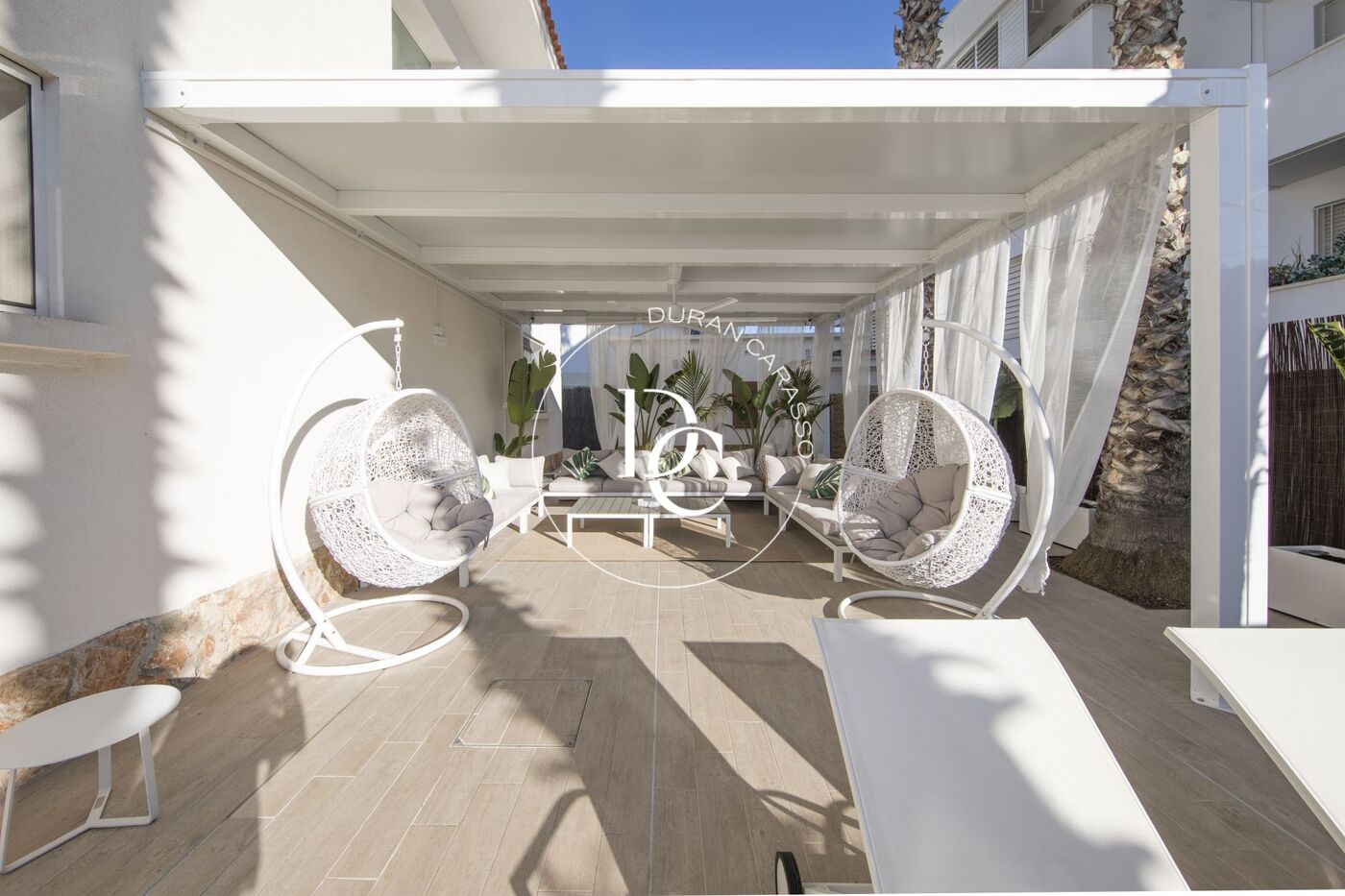 Casa amb piscina privada en lloguer de llarga durada a El Vinyet, Sitges